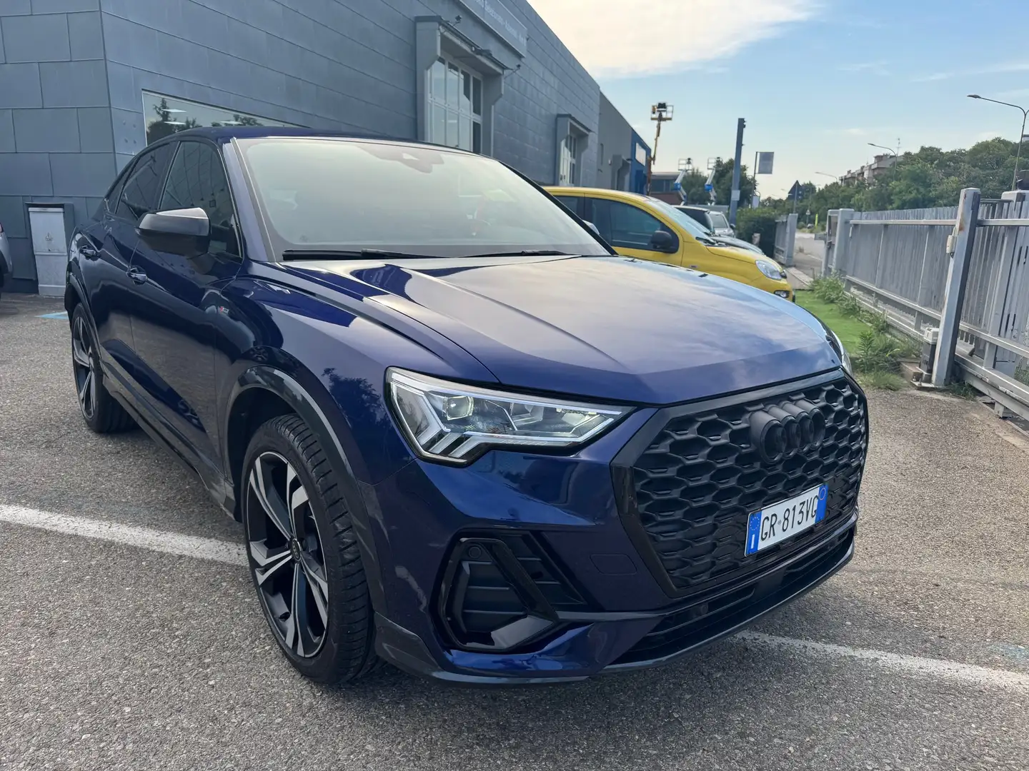 Audi Q3 SPB 35 2.0 TDI 150CV S-TRON. S-LINE IDENT. BLACK - 2