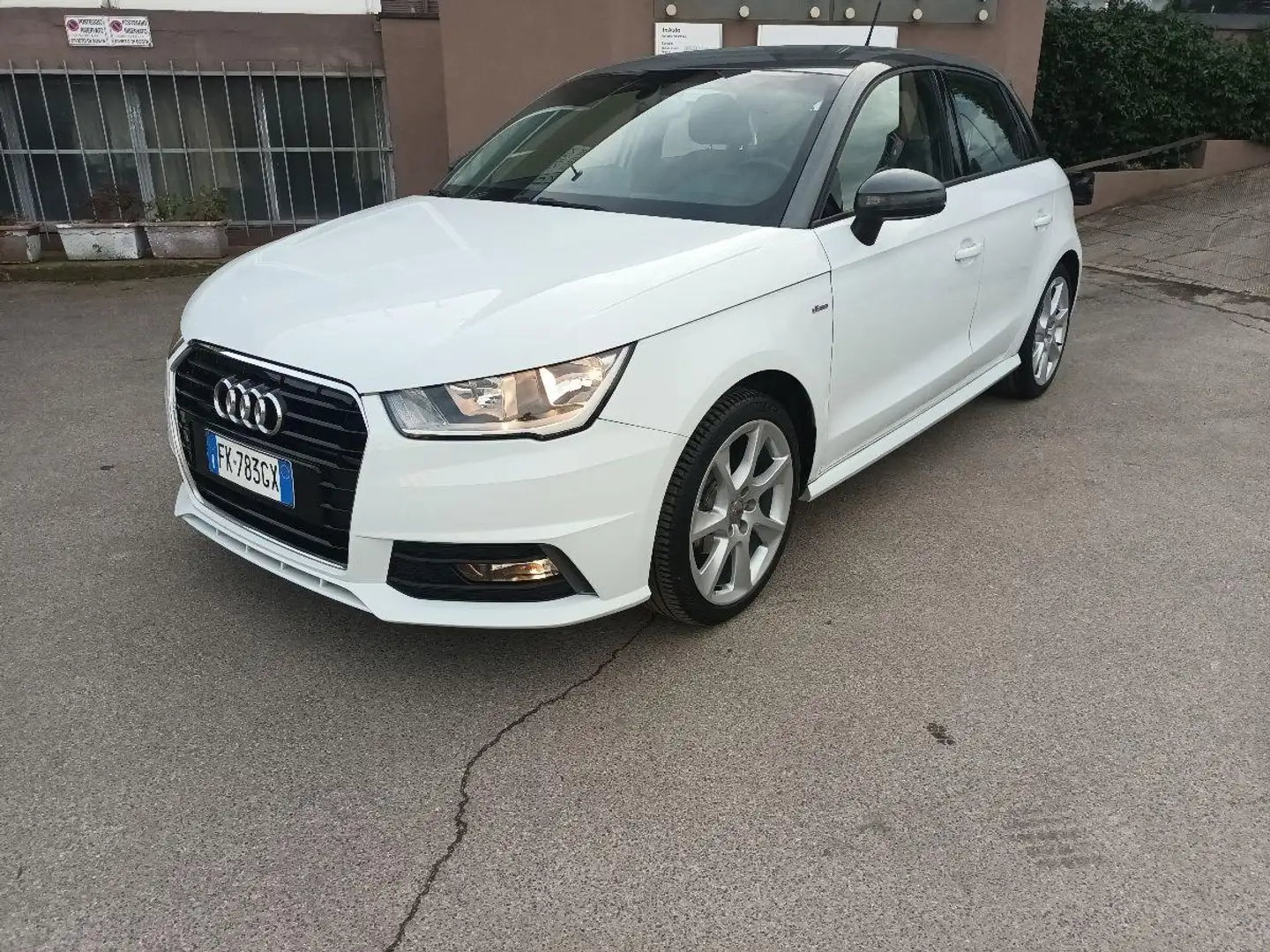 Audi Sonstige AUDI - A1 Sportback - 1.0 TFSI ADMIRED Weiß - 1