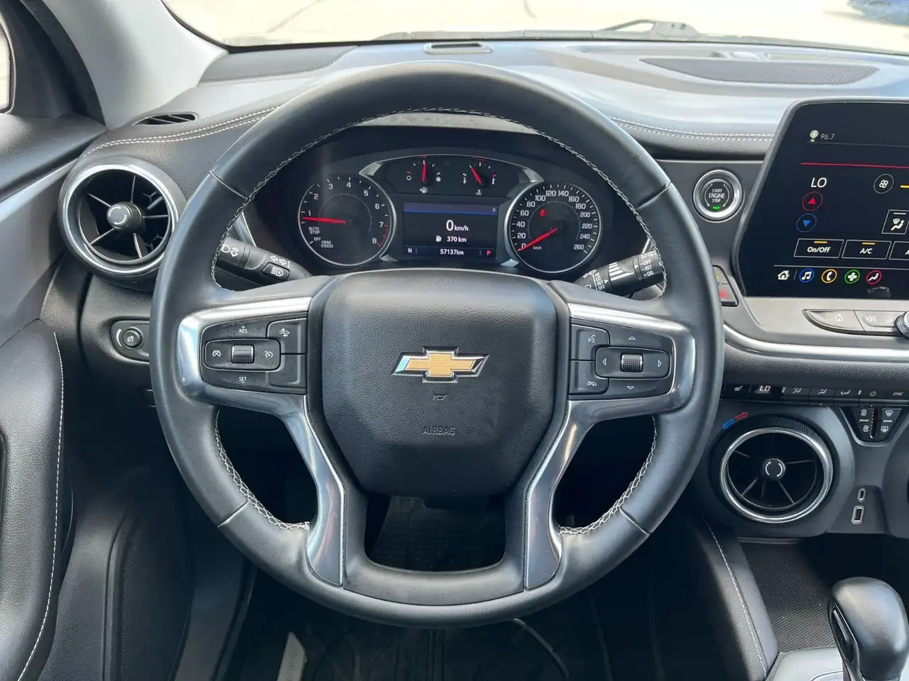 Chevrolet Blazer снимка Chevrolet Blazer