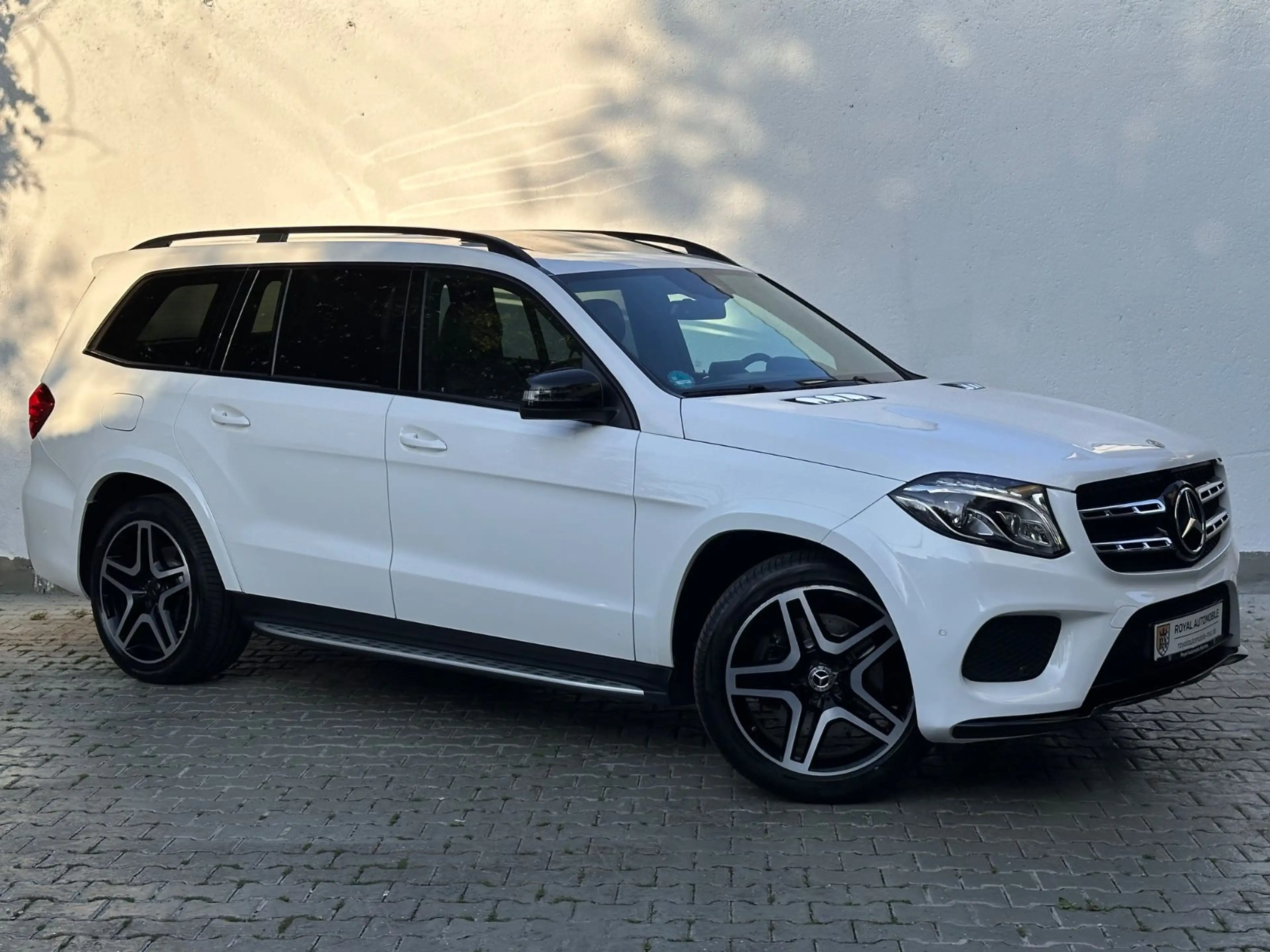 Mercedes-Benz GLS 350 d 4Matic AMG-Line/SITZBELUFT/SCHIEBEDACH — photo 3