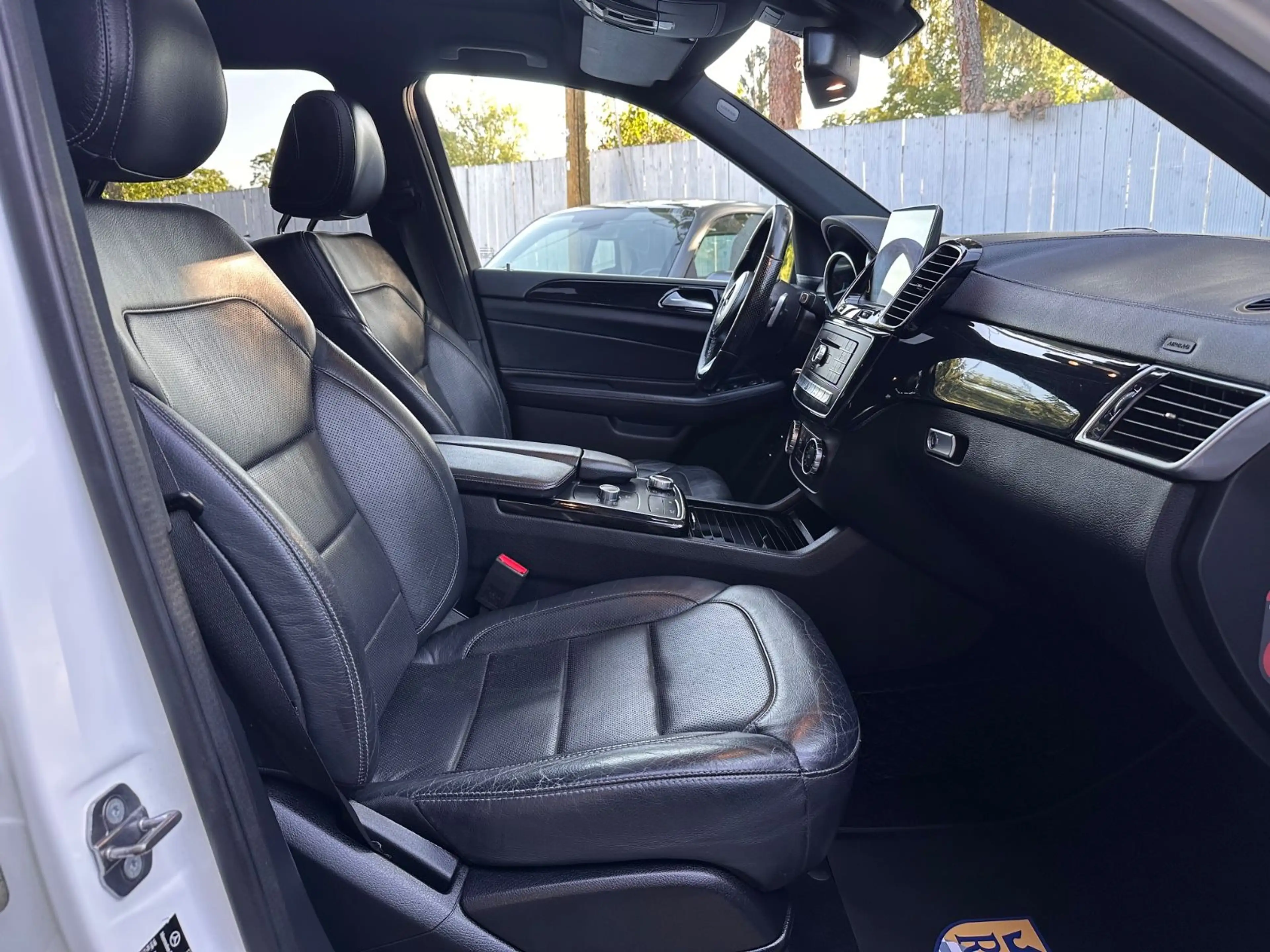 Mercedes-Benz GLS 350 d 4Matic AMG-Line/SITZBELUFT/SCHIEBEDACH — photo 30