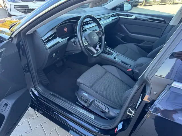 Volkswagen Arteon view 9