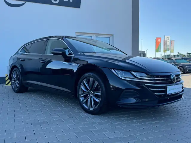 Volkswagen Arteon view 2