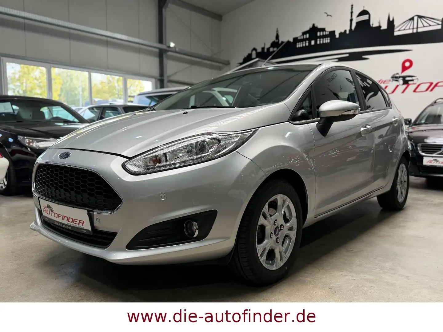 Ford Fiesta 1.0 Celebration LED,PDC,Sitzheizung,15" Silber - 1