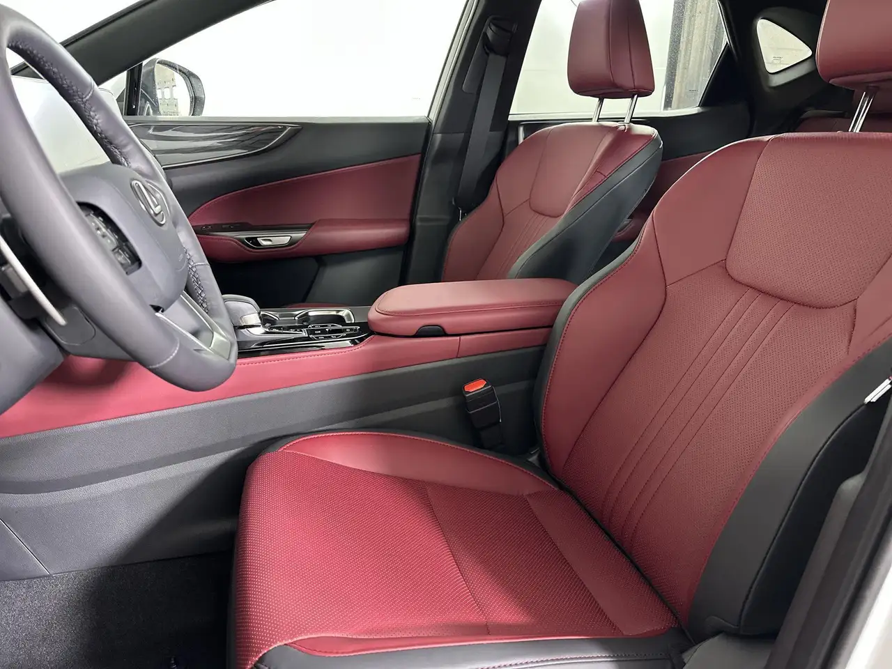Lexus NX снимка Lexus NX