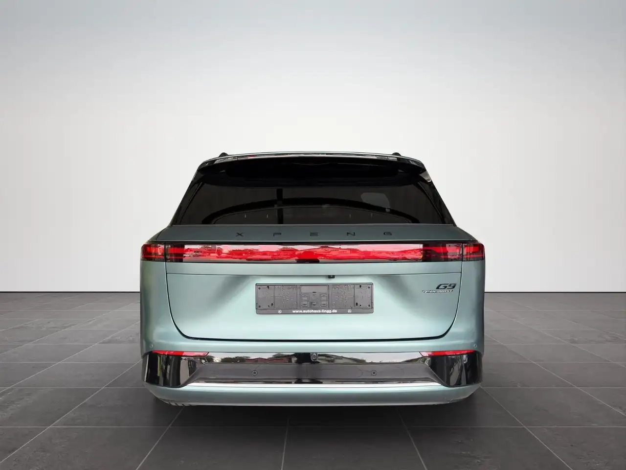 XPENG G9