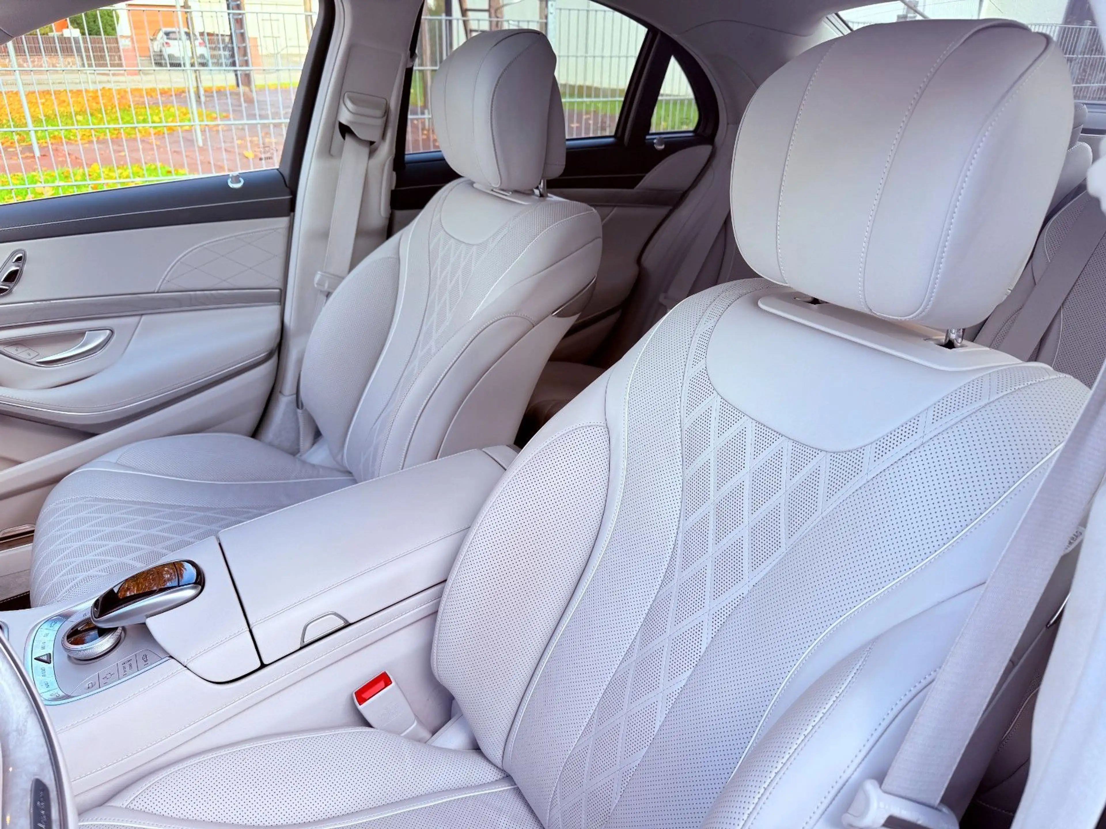 Mercedes-Benz S 500 S -Klasse Lim. S 500 4Matic Finanzierung — photo 7