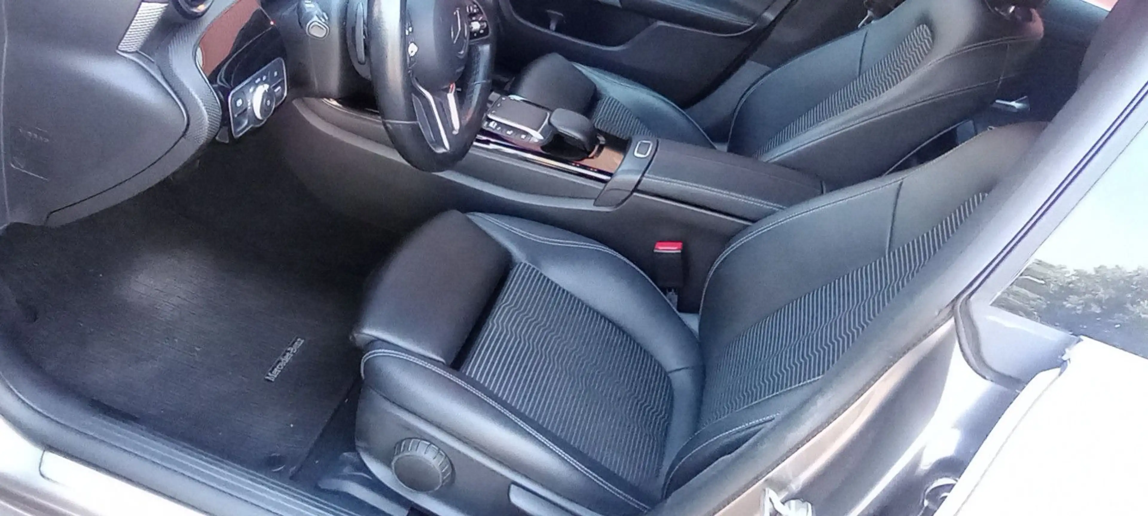 Mercedes-Benz CLA 200 CLA 200 ShBr Auto Navi Spurh eHeckk Scheckheft — photo 7