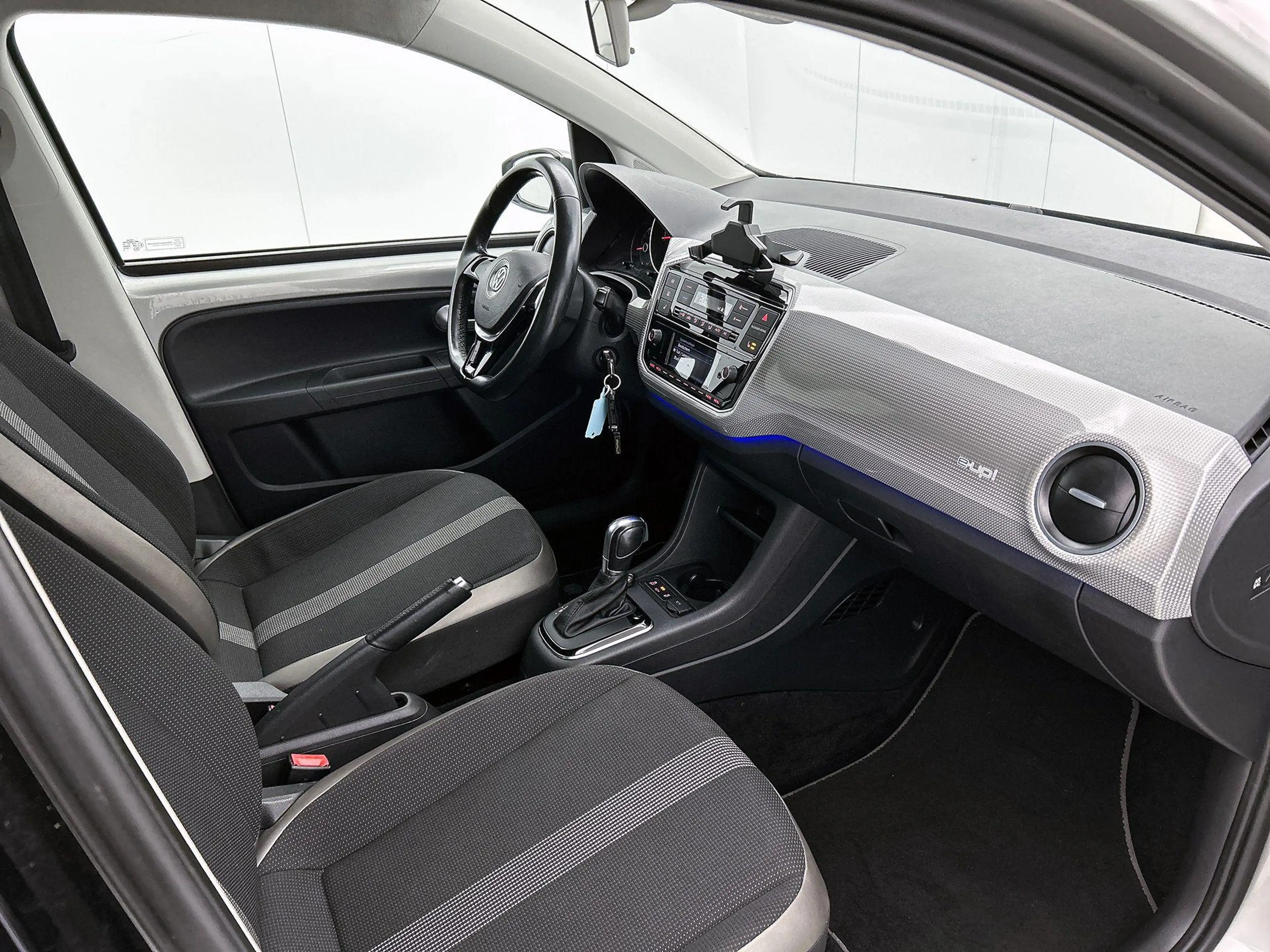 Volkswagen e-up! e-up! | 82 PK | Automaat | Airco | Lichtmetalen Ve — photo 13