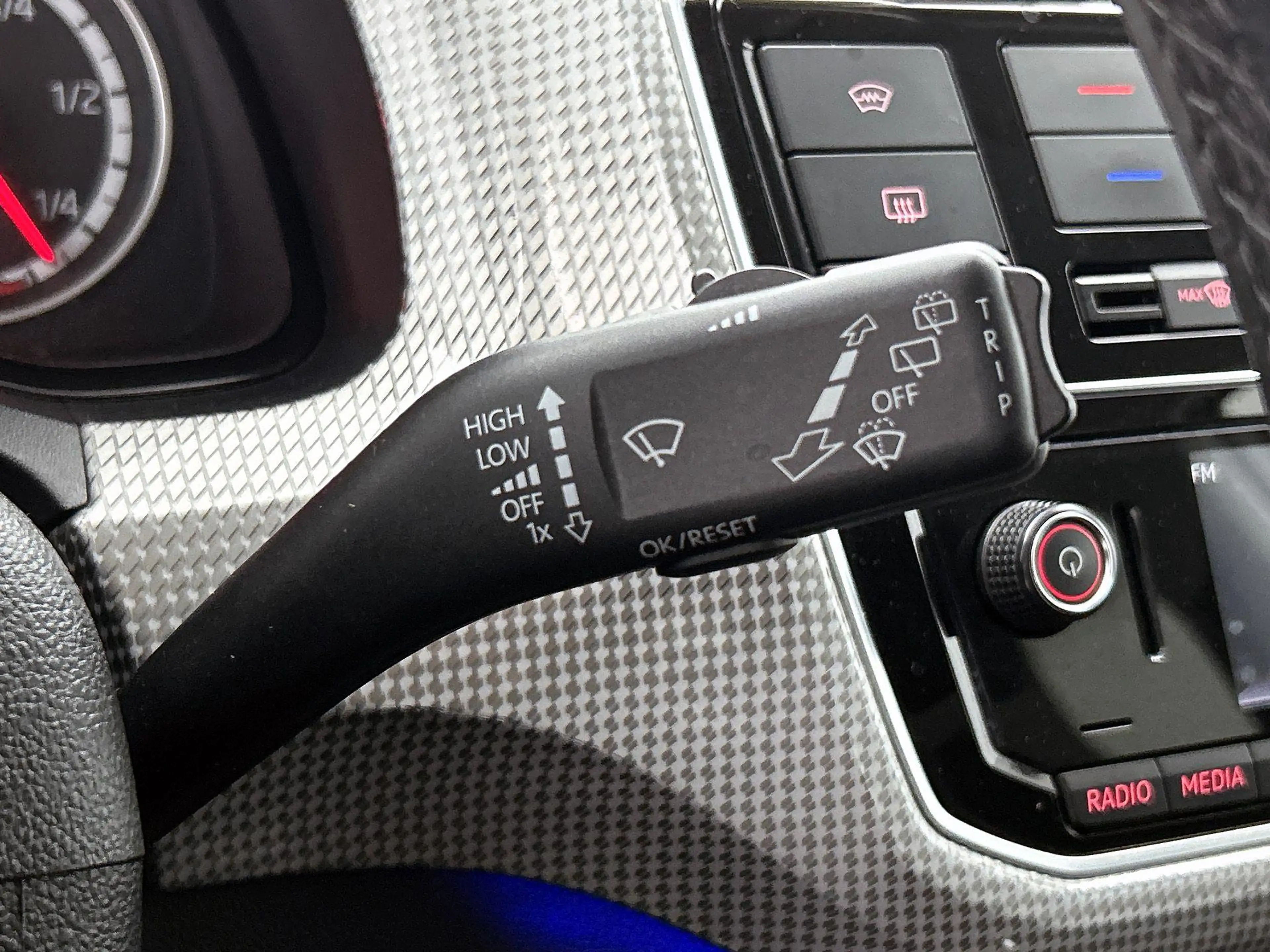 Volkswagen e-up! e-up! | 82 PK | Automaat | Airco | Lichtmetalen Ve — photo 11
