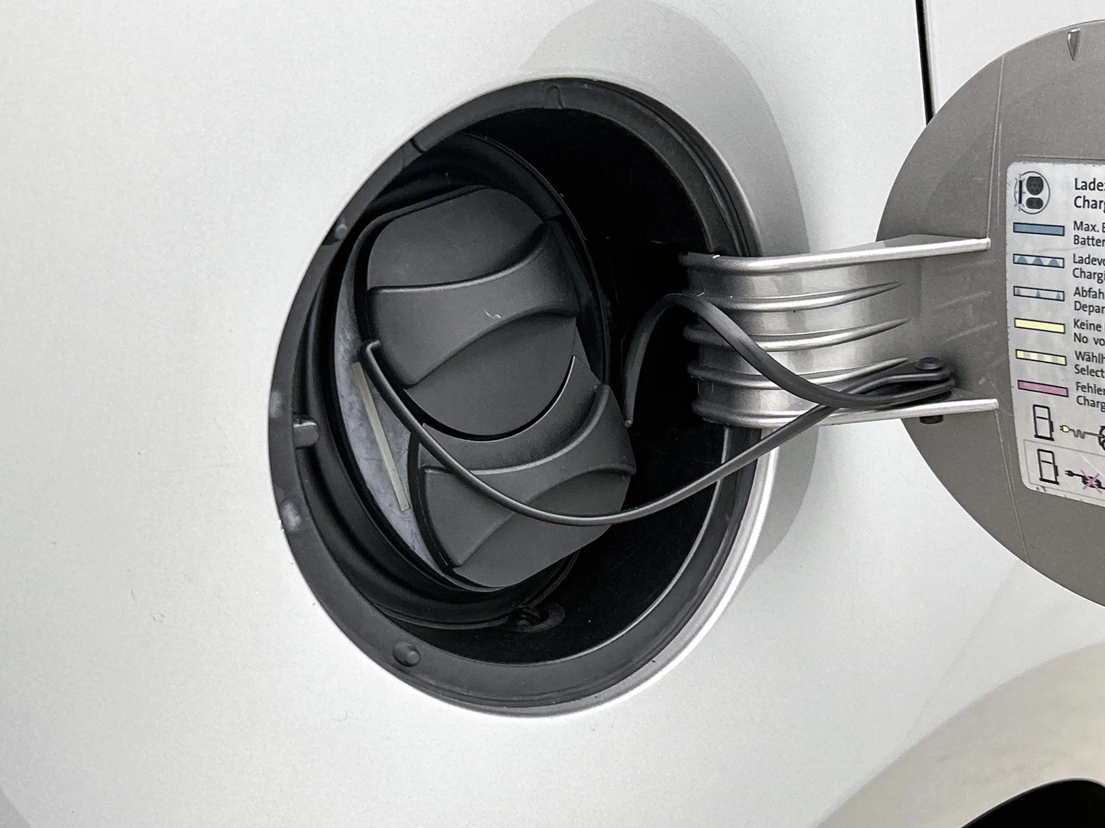 Volkswagen e-up! e-up! | 82 PK | Automaat | Airco | Lichtmetalen Ve — photo 12