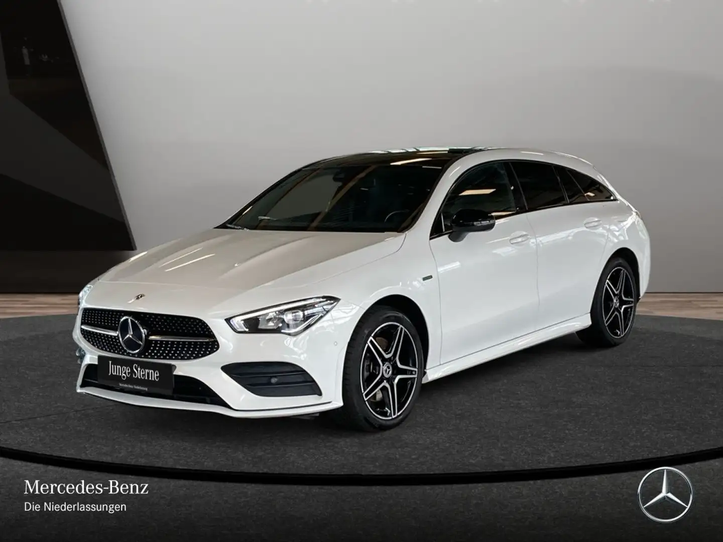 Mercedes-Benz CLA 250 e AMG+NIGHT+PANO+AHK+LED+KAMERA+8G Weiß - 2