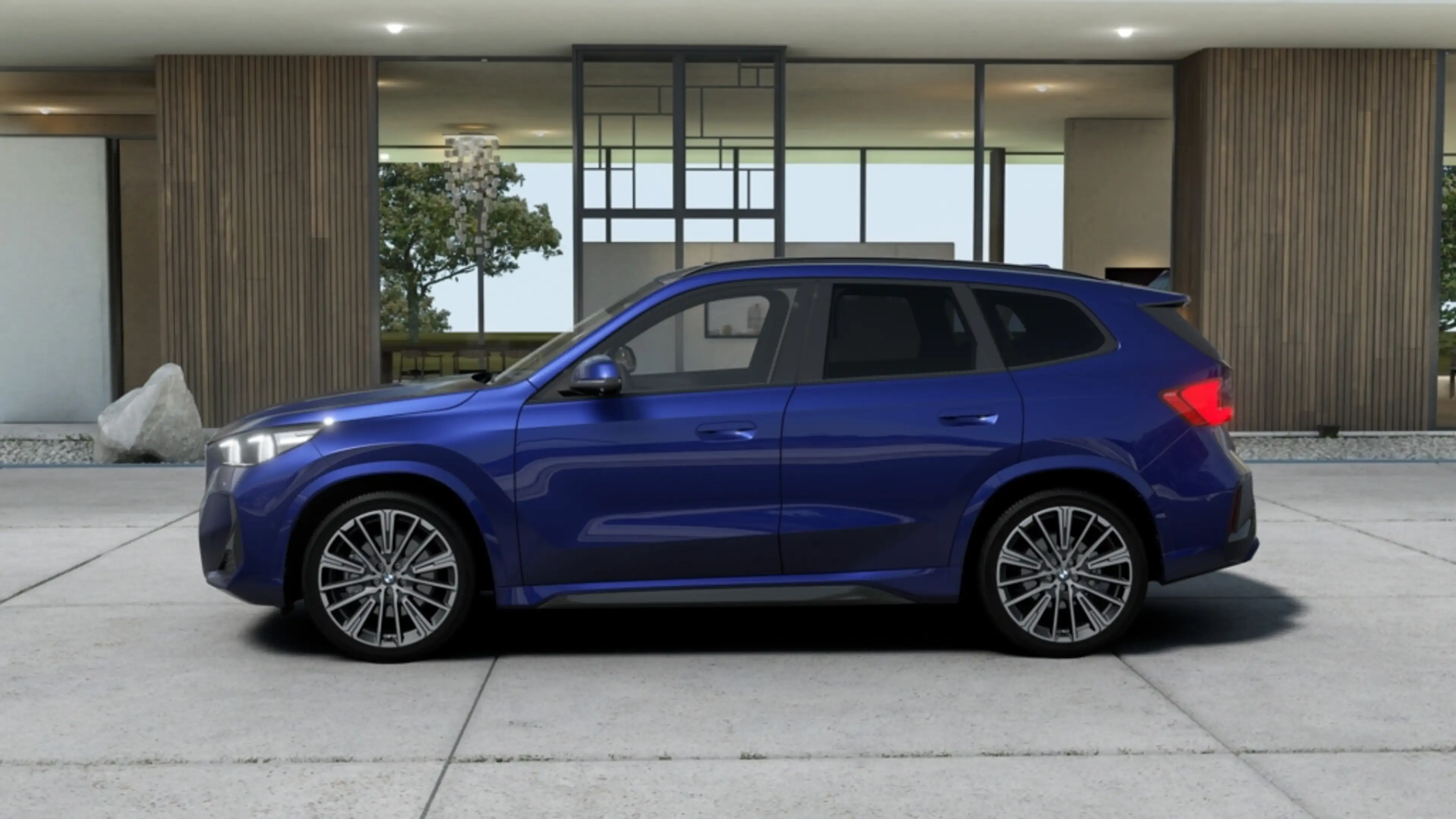 BMW iX1 eDrive20 M Sport Edition 65.2 kWh — photo 4