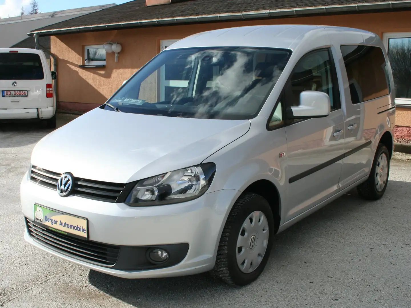 Volkswagen Caddy 1.2 TSI Roncalli *Climatronic*PDC* Zilver - 2