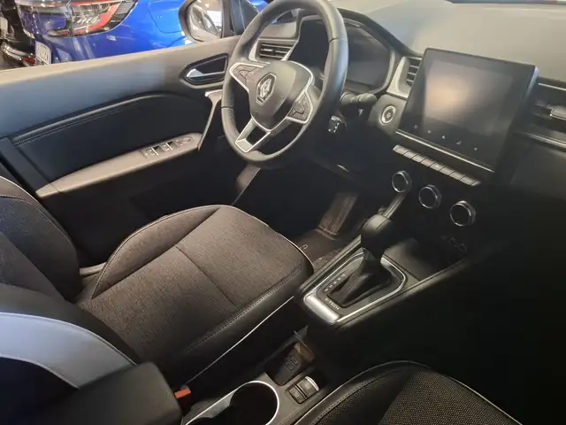 Renault Captur view 5
