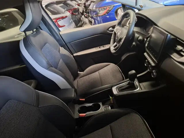 Renault Captur view 15