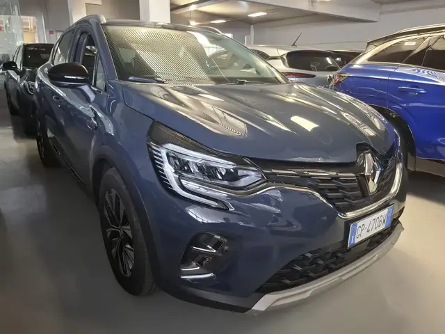 Renault Captur view 10
