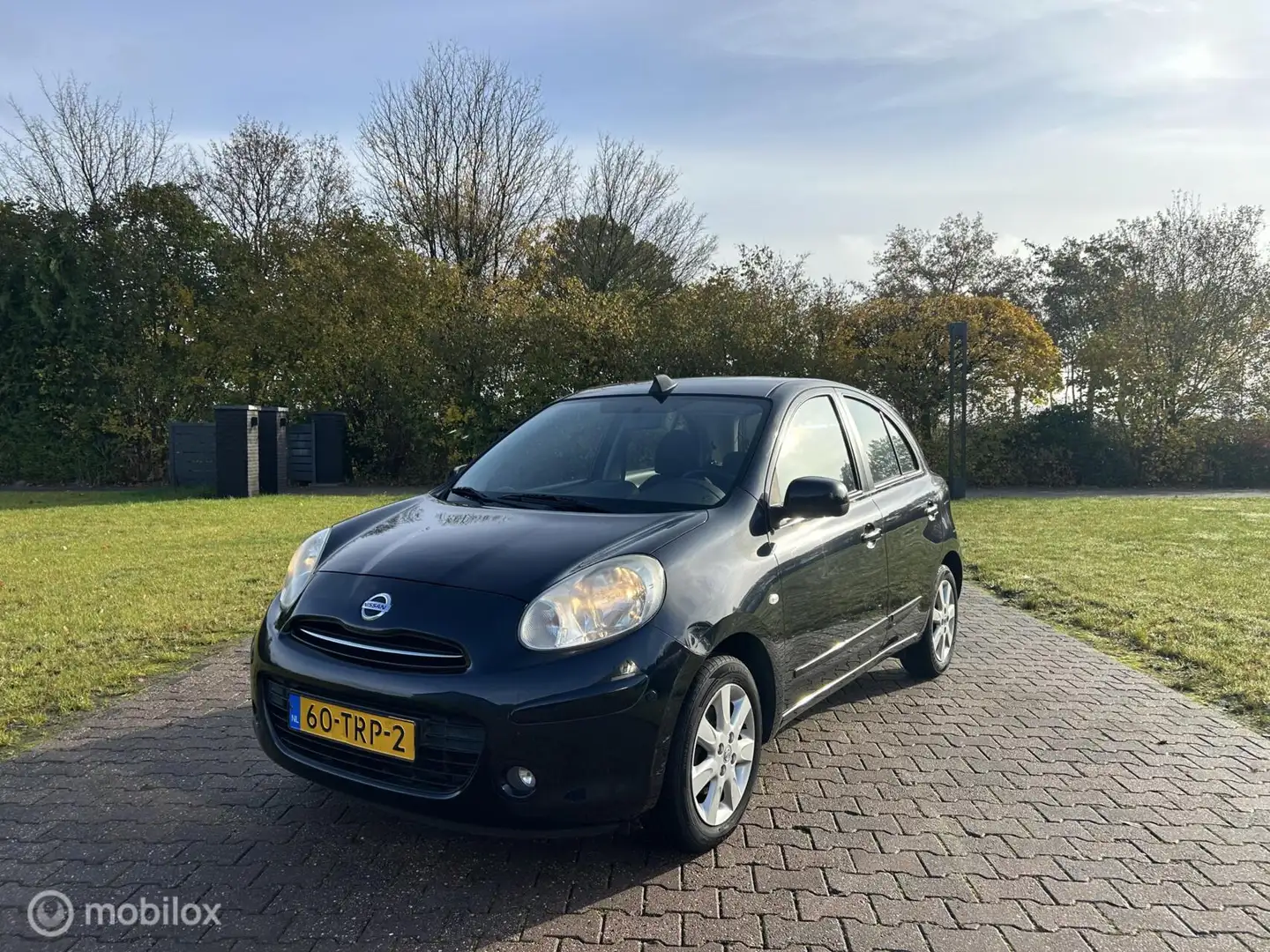Nissan Micra 1.2 DIG-S Connect Edition Noir - 1