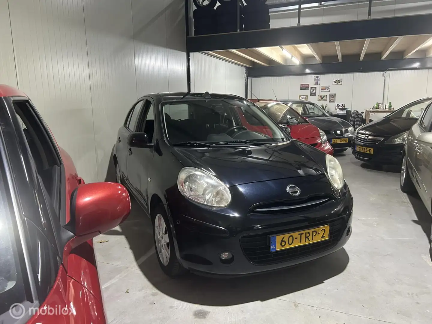Nissan Micra 1.2 DIG-S Connect Edition Zwart - 2