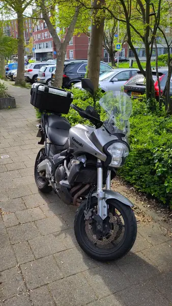 Kawasaki VERSYS 650 - foto 3