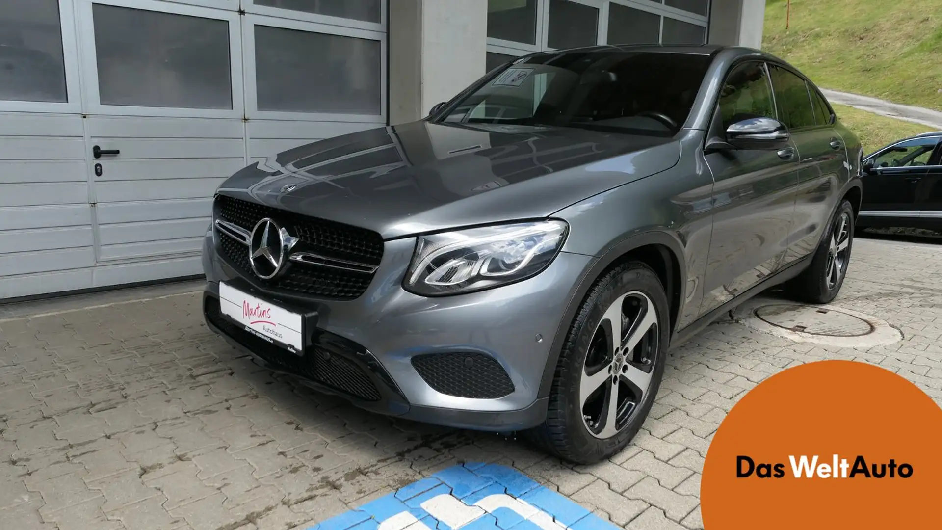 Mercedes-Benz GLC 220 -Klasse Coupe GLC 220 d 4Matic Grigio - 1