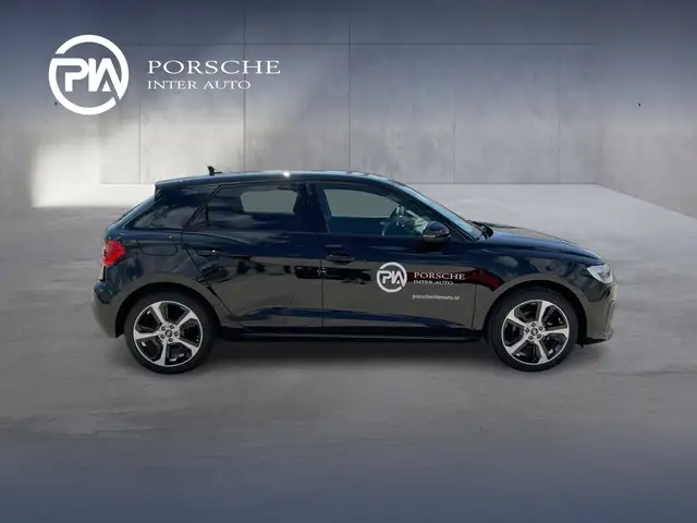 Audi A1 view 6