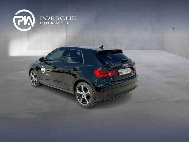 Audi A1 view 3