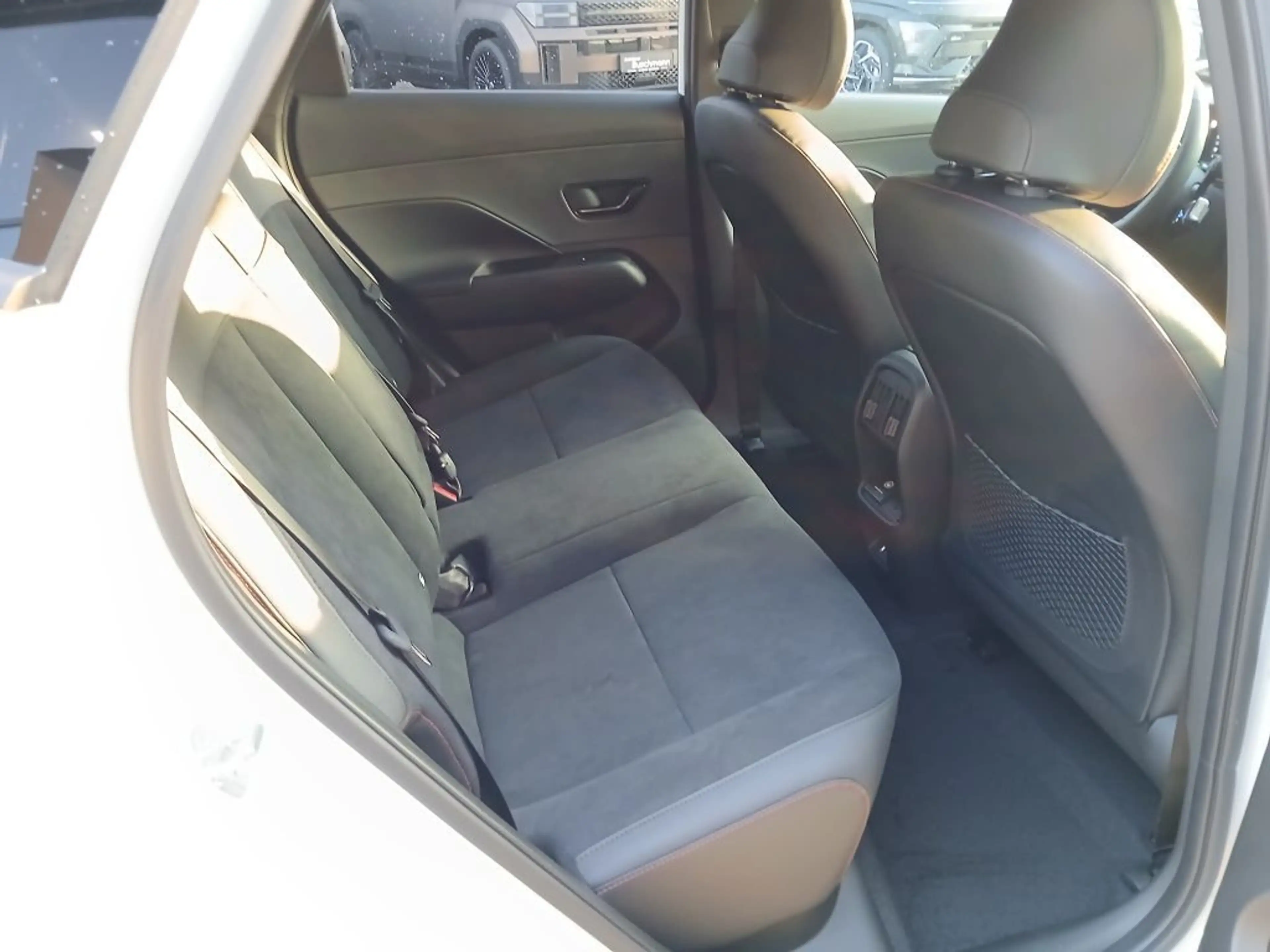 Hyundai KONA Elektro 65kWh N Line X — photo 8