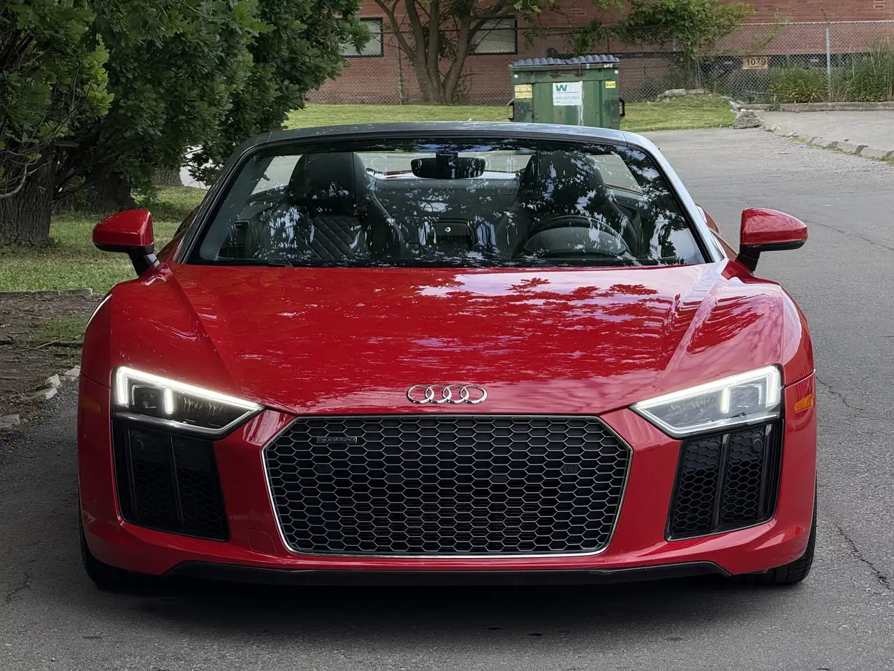 Audi R8 снимка Audi R8