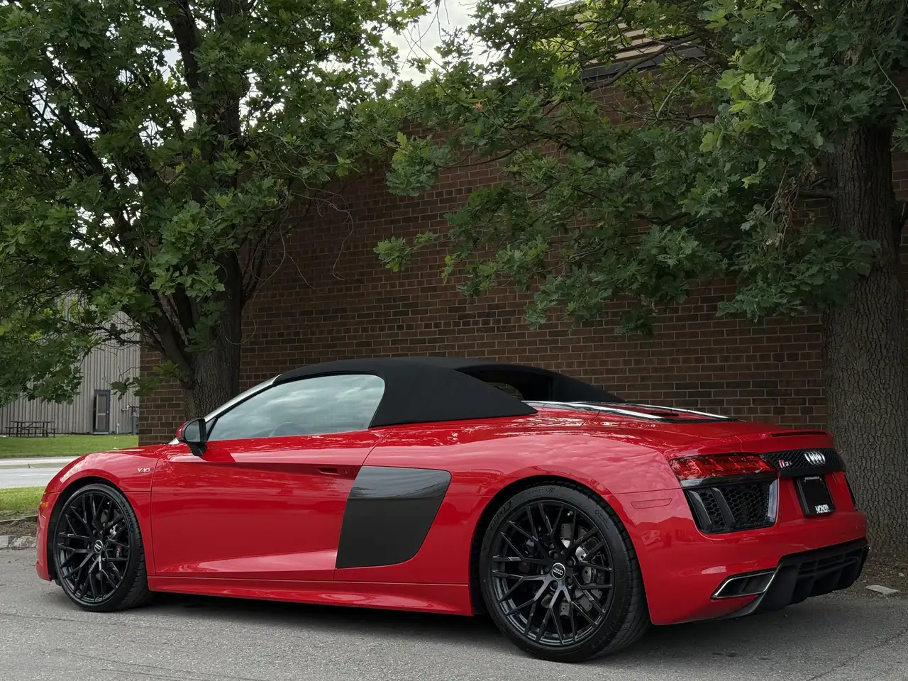 Audi R8 снимка Audi R8