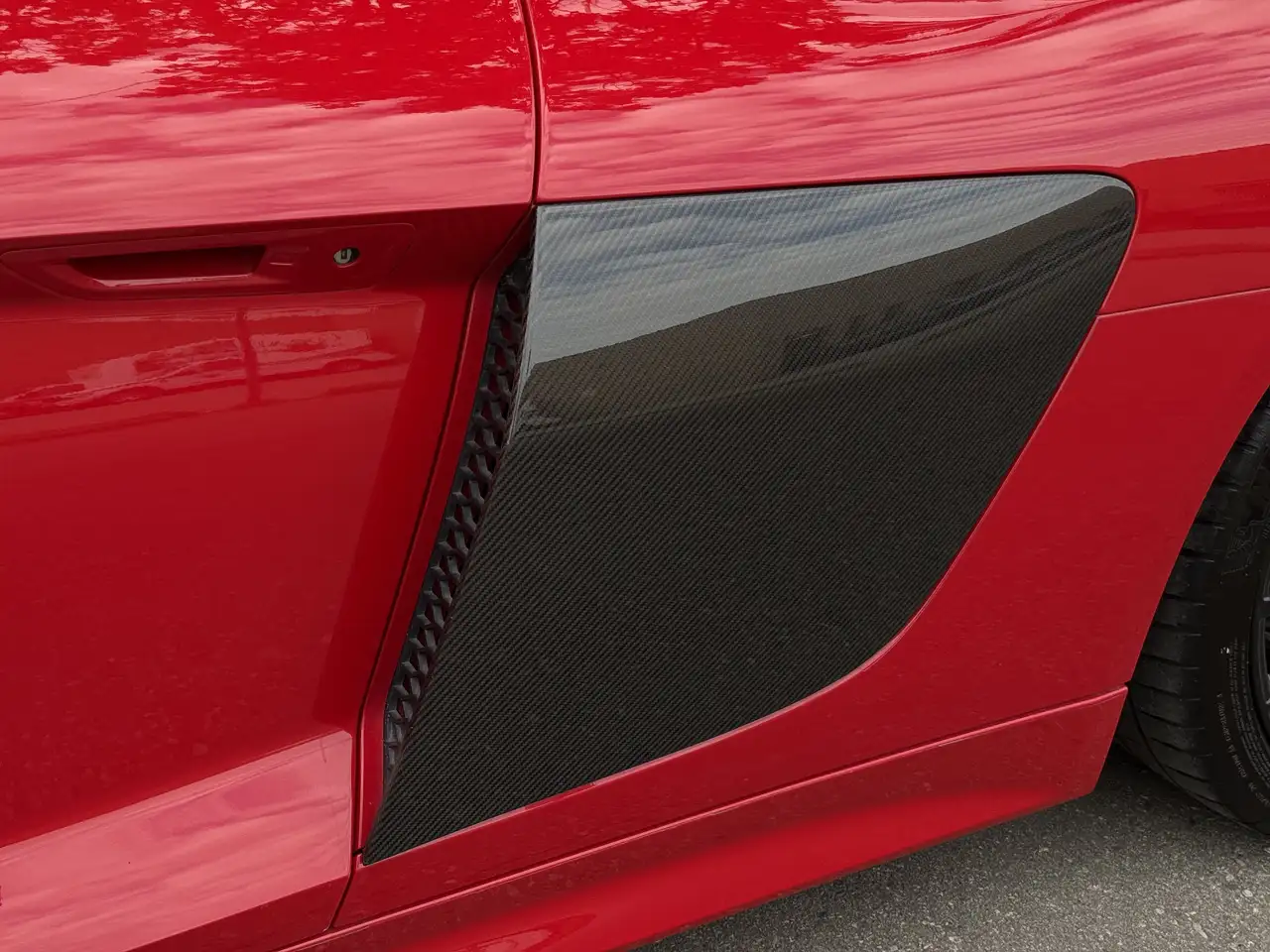 Audi R8 снимка Audi R8