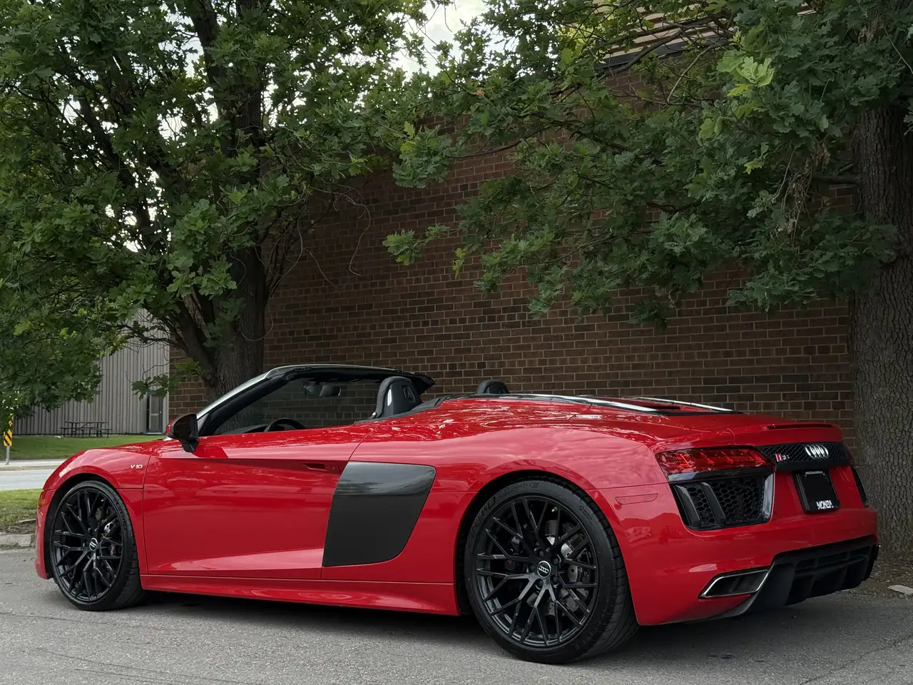 Audi R8 снимка Audi R8