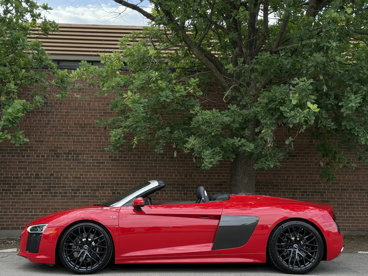 Audi R8 снимка Audi R8