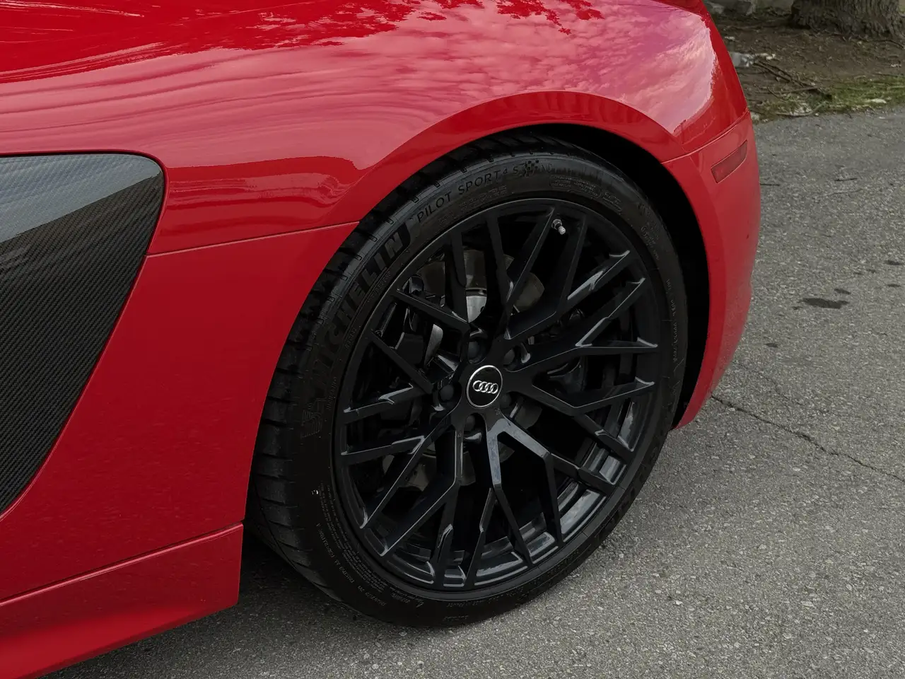 Audi R8 снимка Audi R8
