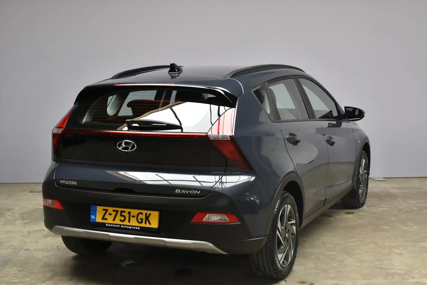Hyundai BAYON 1.0 T-GDI 48V 100PK Comfort Smart Grijs - 2