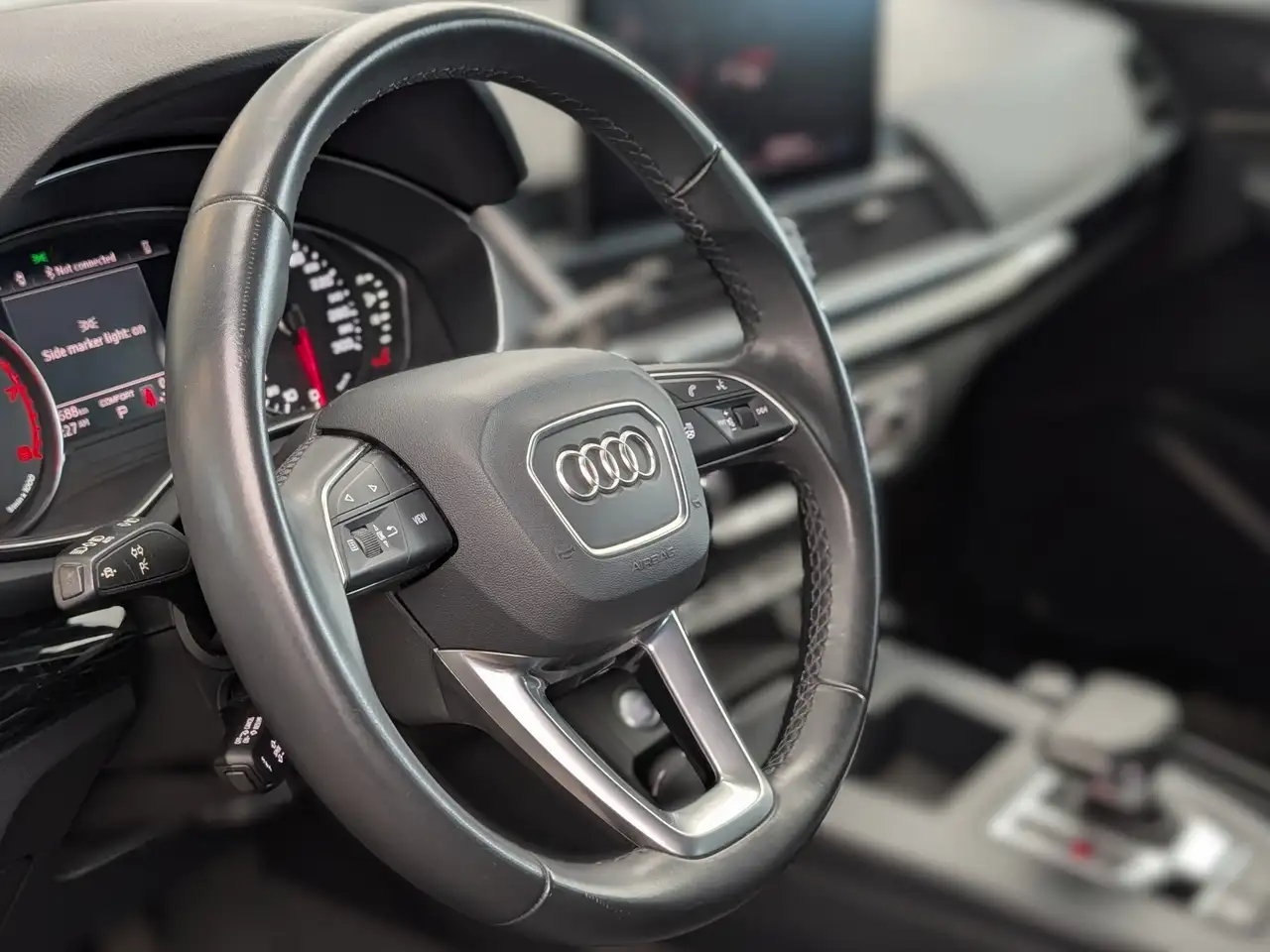 Audi Q5 снимка Audi Q5