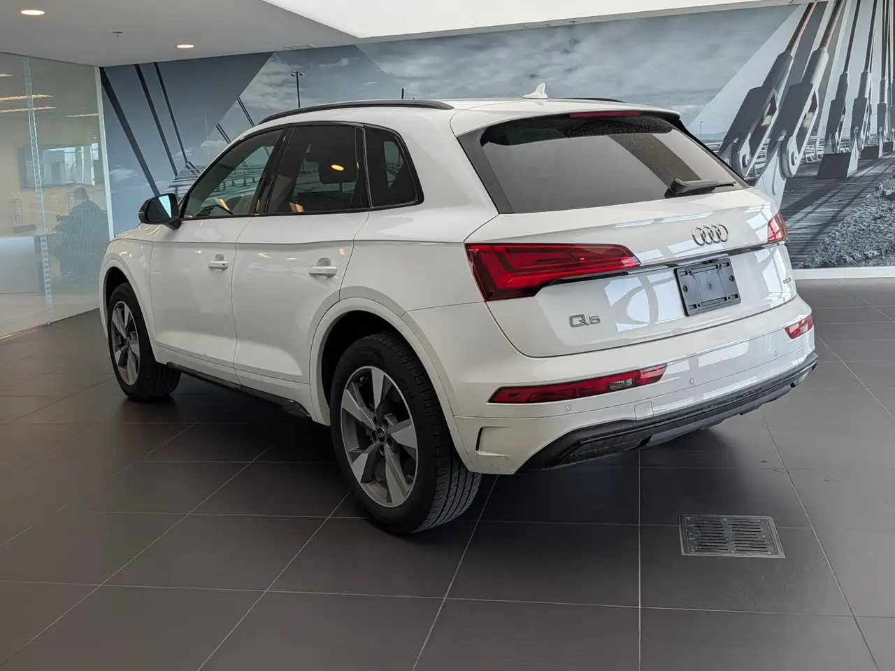 Audi Q5 снимка Audi Q5
