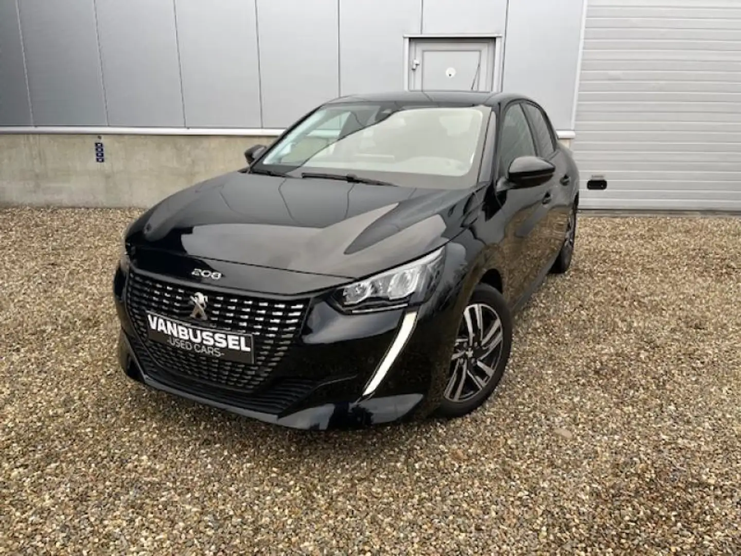 Peugeot 208 II & e- Allure Zwart - 1