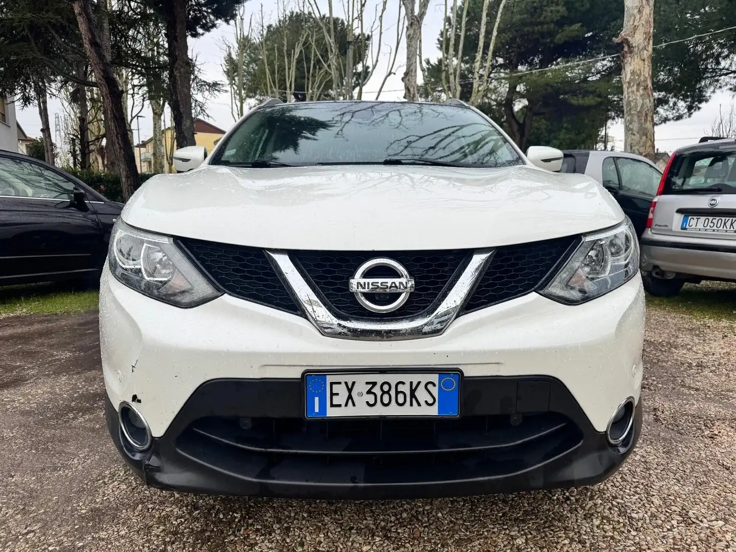 Nissan Qashqai Qashqai 1.5 dci Tekna 110cv Белый - 2