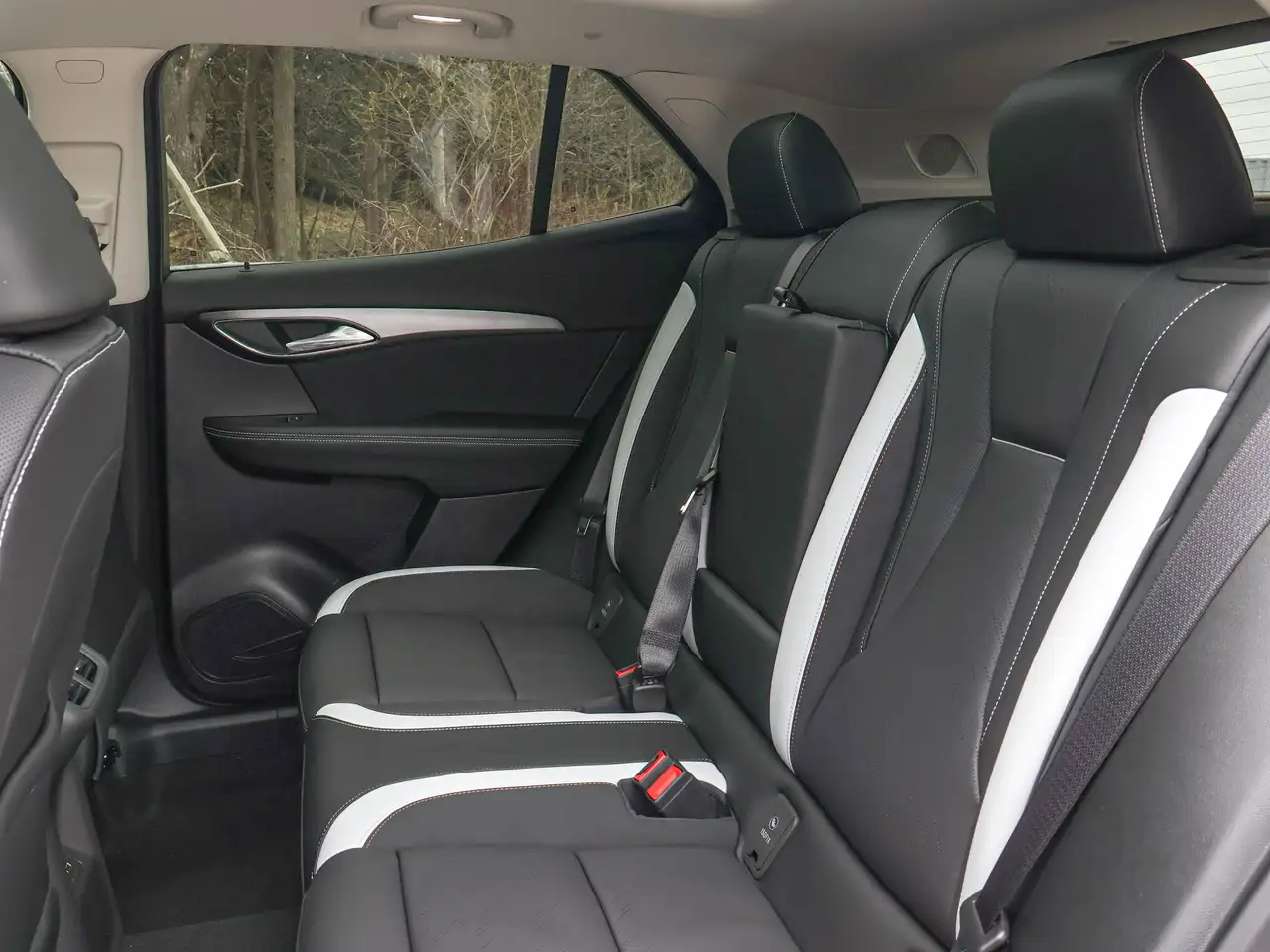 Buick Envision снимка Buick Envision
