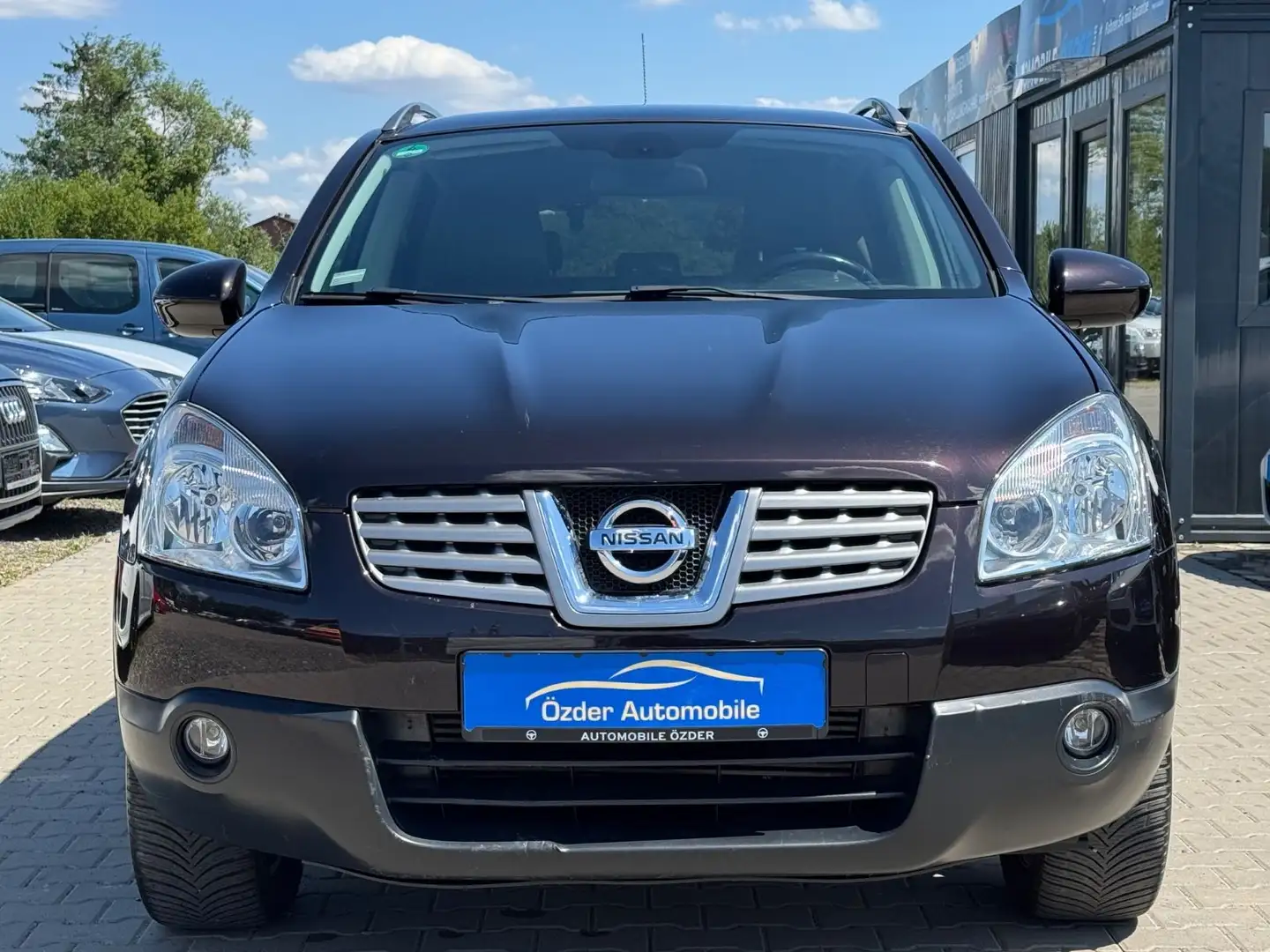 Nissan Qashqai I-Way 4X4++TÜV NEU++Finanzierung++ Violett - 2