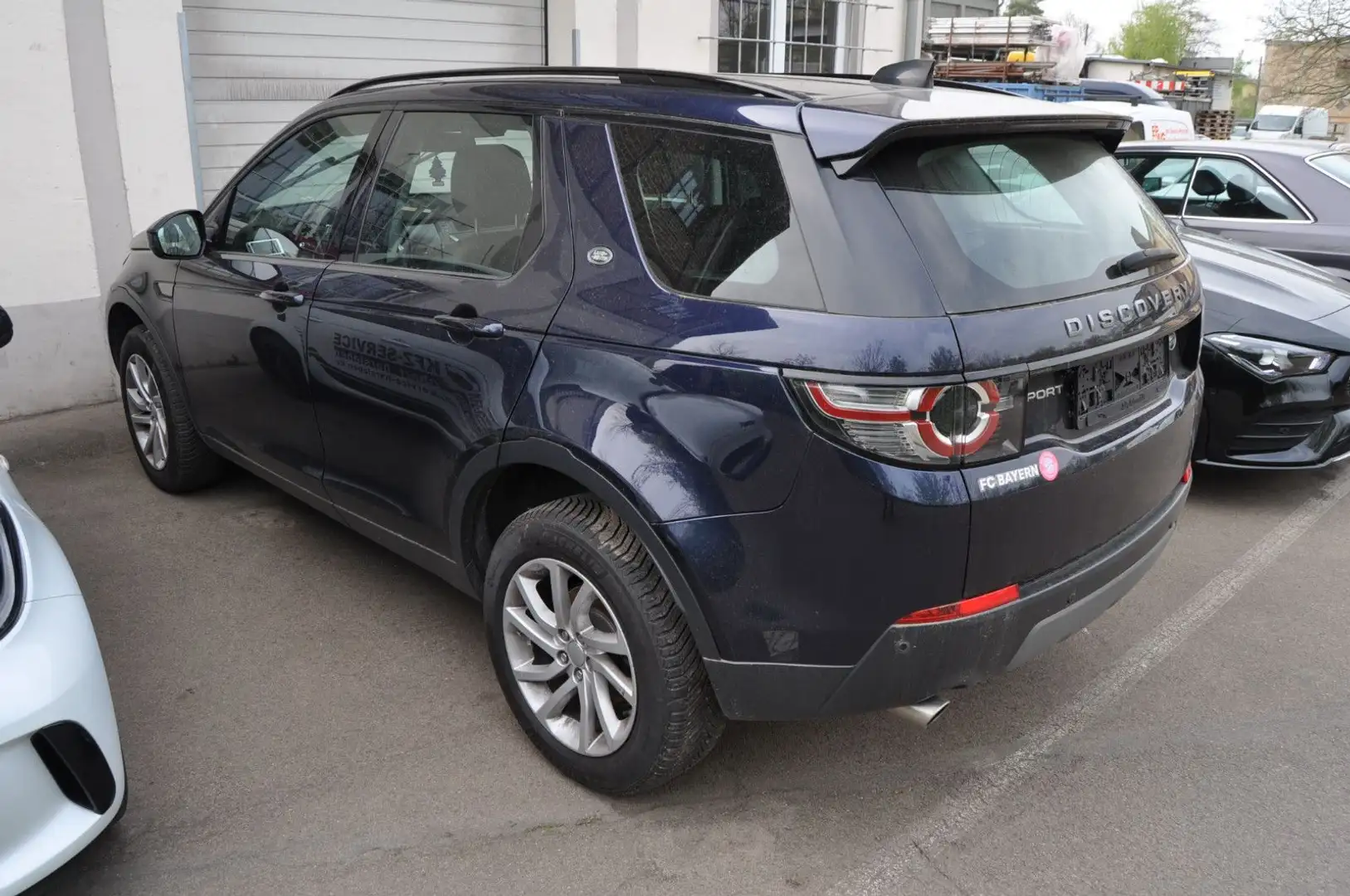 Land Rover Discovery Sport TD4 SE AWD Leder Xenon Kamera Azul - 2
