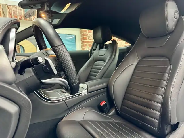 Mercedes-Benz C 200 C 200 Coupé 184cv Auto AMG-LINE