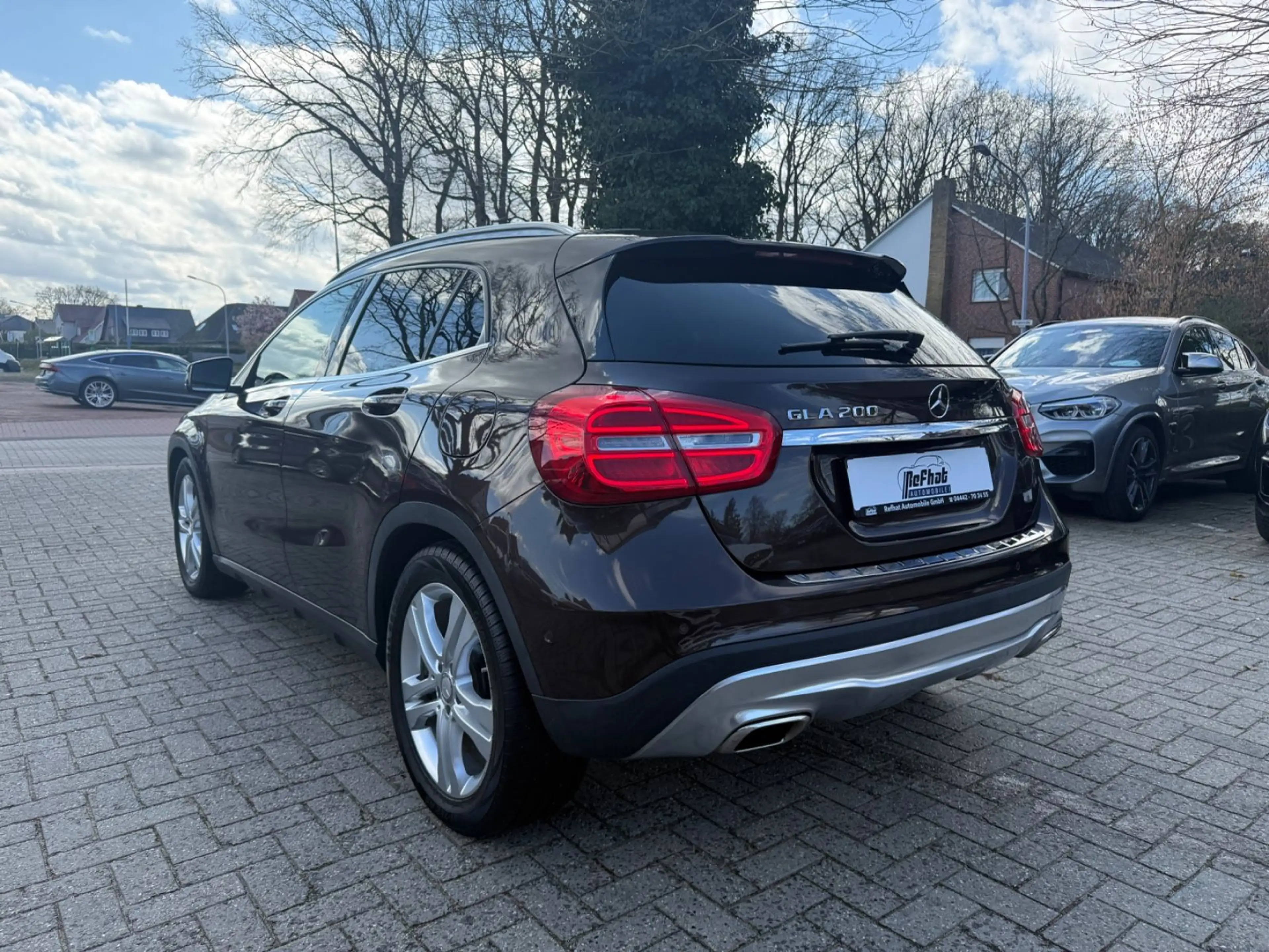 Mercedes-Benz GLA 200 *LED*XENON*SHZ*PDC*NAVI* — photo 6