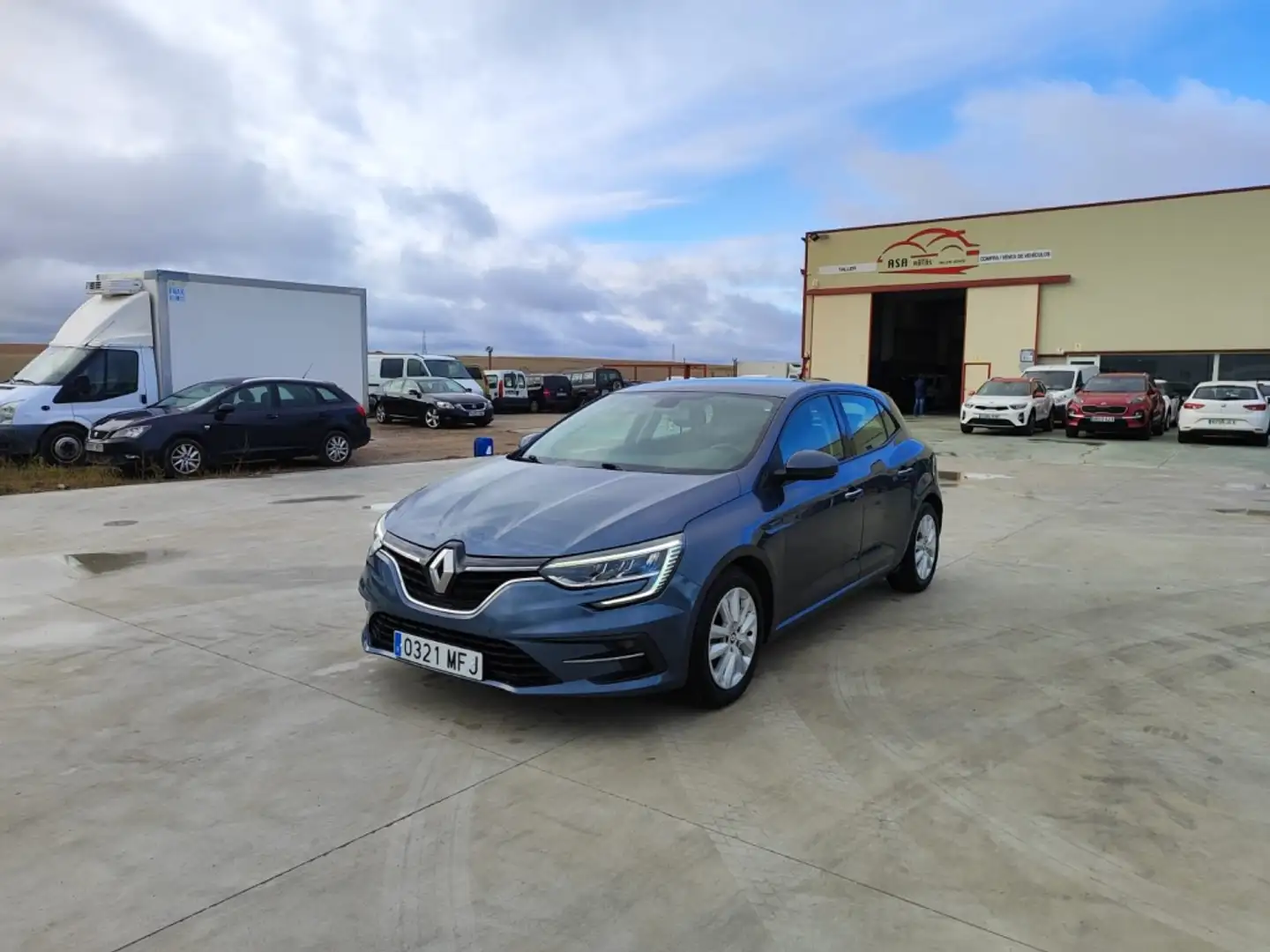 Renault Megane S.T. 1.5dCi Blue Equilibre 85kW Gris - 1