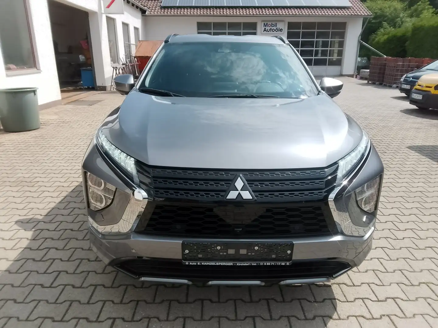 Mitsubishi Eclipse Cross Eclipse Cross Plug-In Hybrid Plug-In Hybrid 4WD Pl Grau - 1