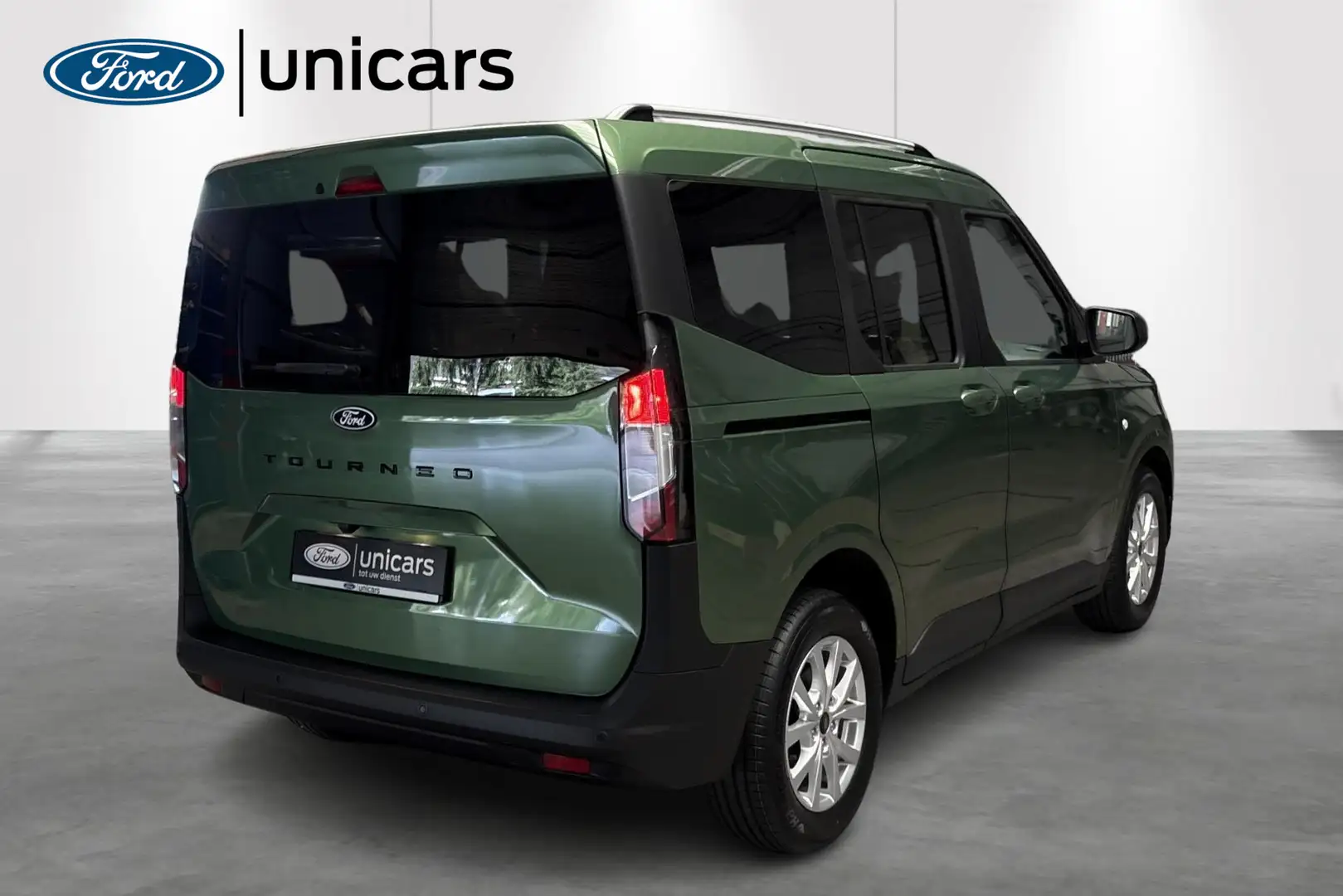 Ford Tourneo Courier 1.0 EcoBoost 92kW Titanium Grün - 2