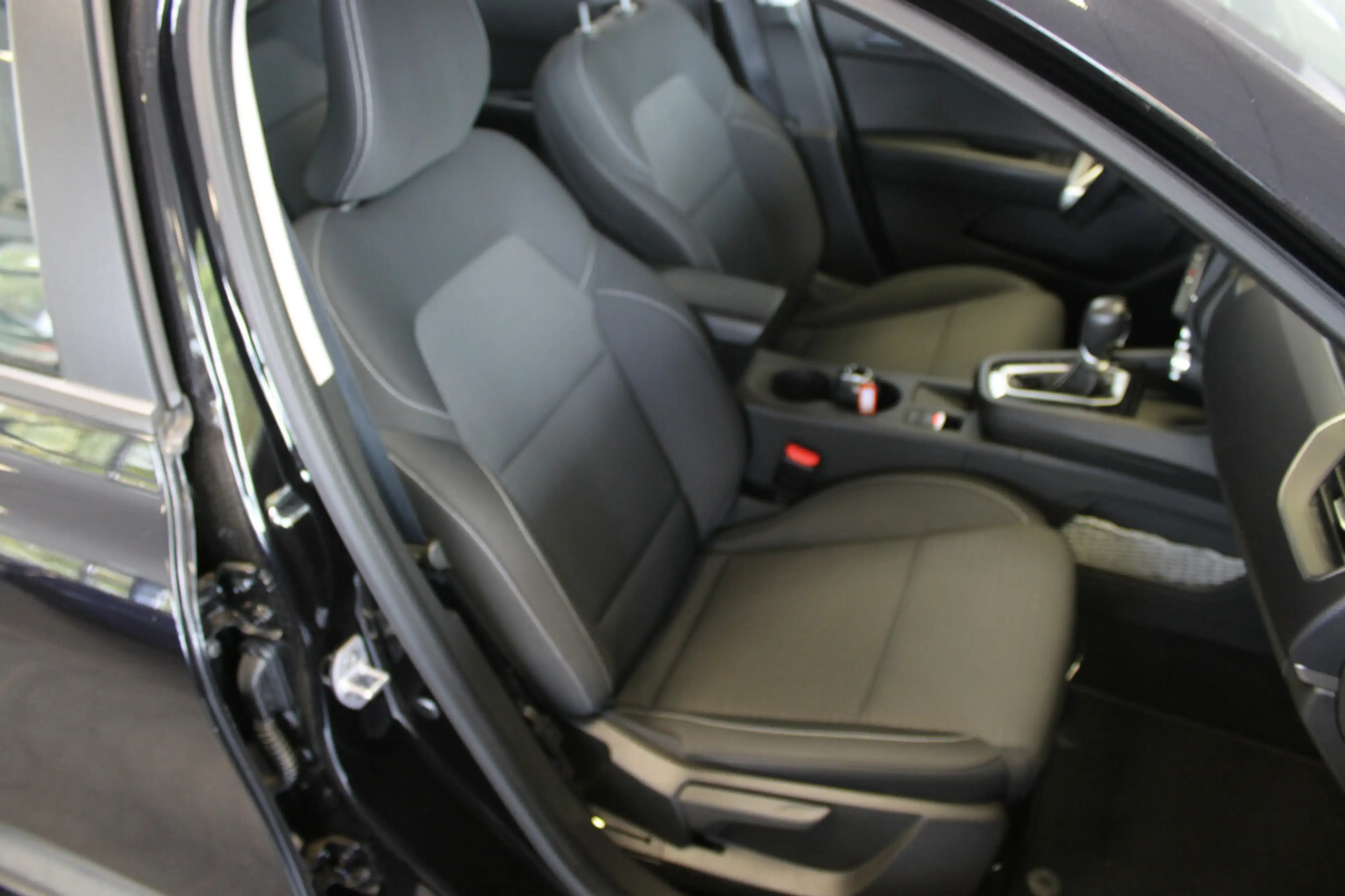 Renault Arkana TCe 140 EDC ZEN — photo 11