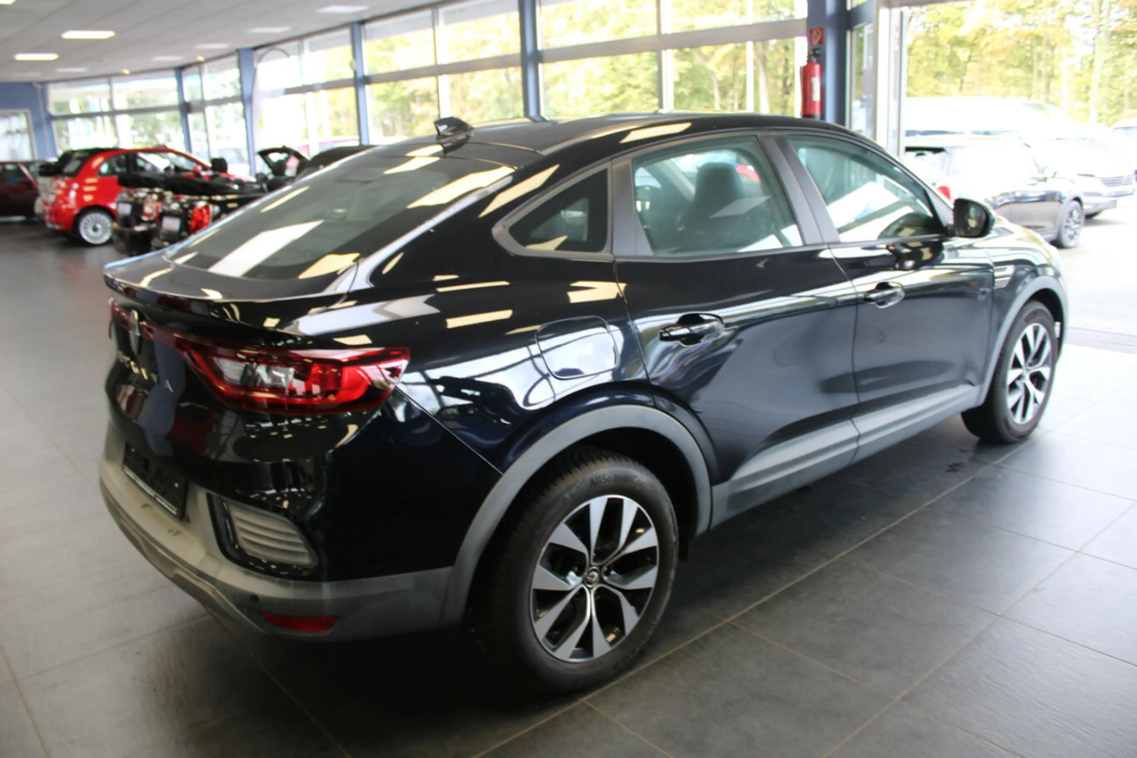 Renault Arkana TCe 140 EDC ZEN — photo 7