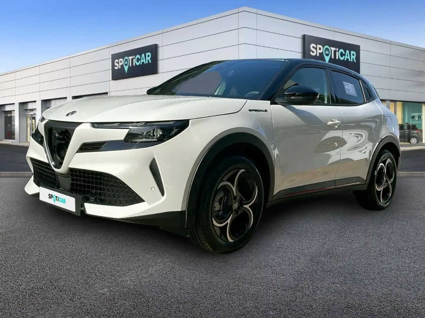 Alfa Romeo Junior Ibrida  100kW (136CV) Speciale Blanco - 1